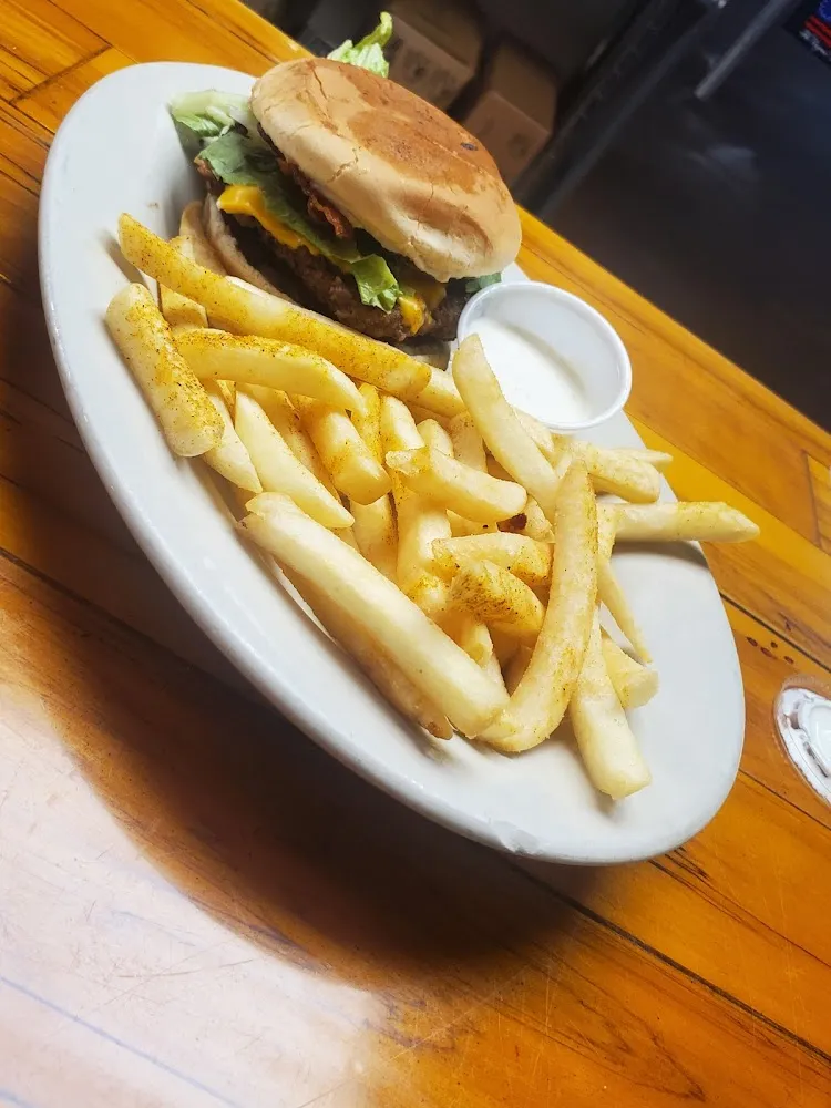 Cheeseburger & Fries